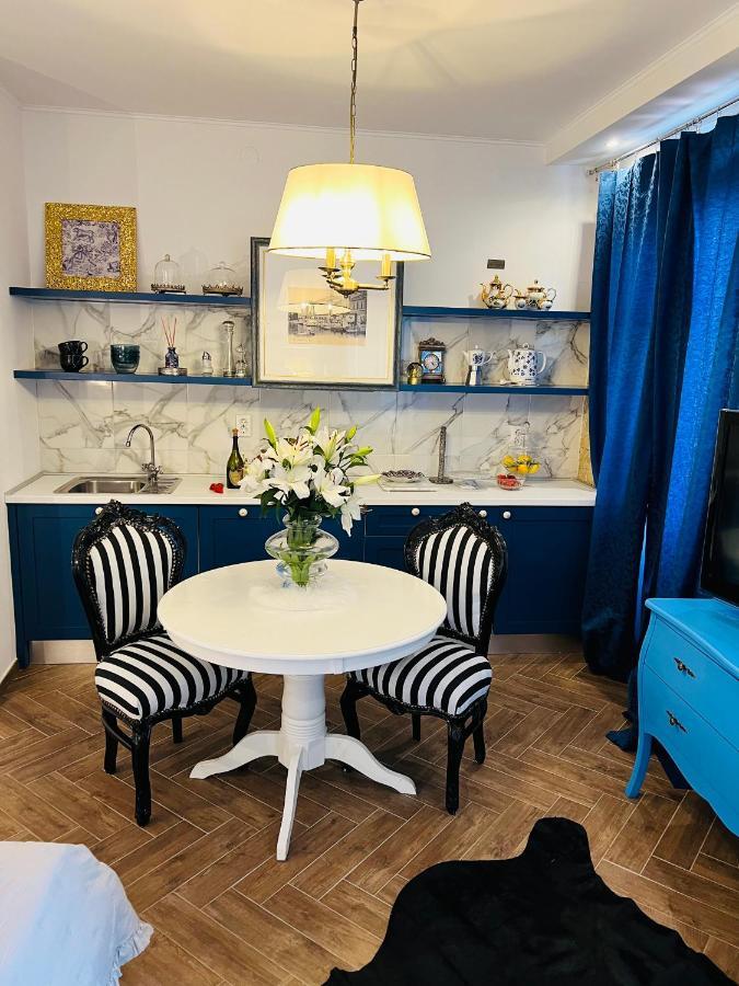 La Dolce Vita Luxury Apartments With Best Free Private Parking In City Center PUY Exterior foto