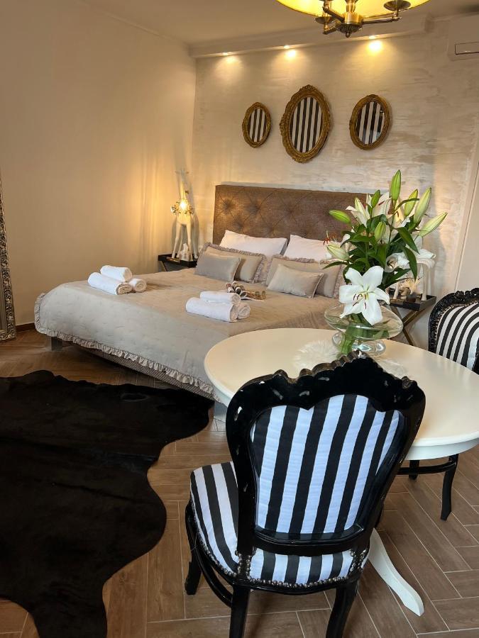 La Dolce Vita Luxury Apartments With Best Free Private Parking In City Center PUY Exterior foto