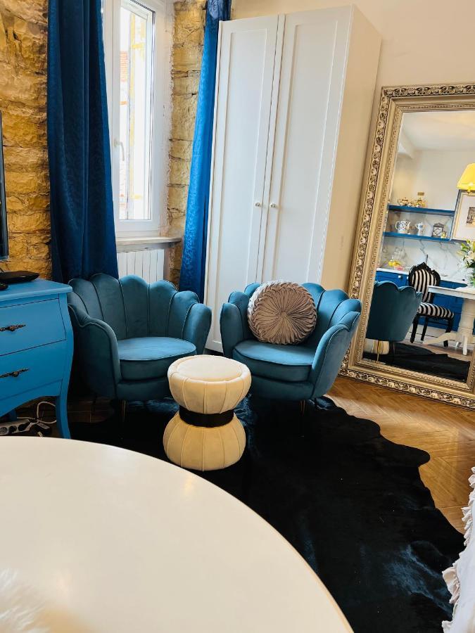 La Dolce Vita Luxury Apartments With Best Free Private Parking In City Center PUY Exterior foto